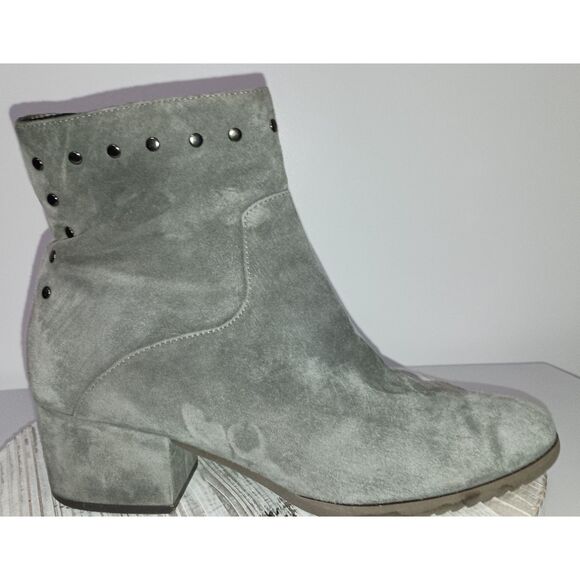 VANELI, Grey Block Heel Pull-On Ankle Boots, Woman Size 9.5 - Picture 1 of 7